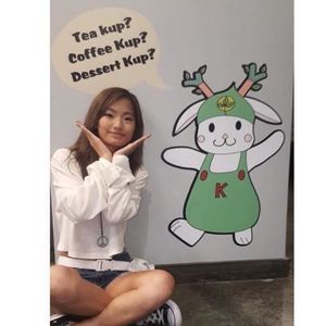 Meet your Posher, Lauren